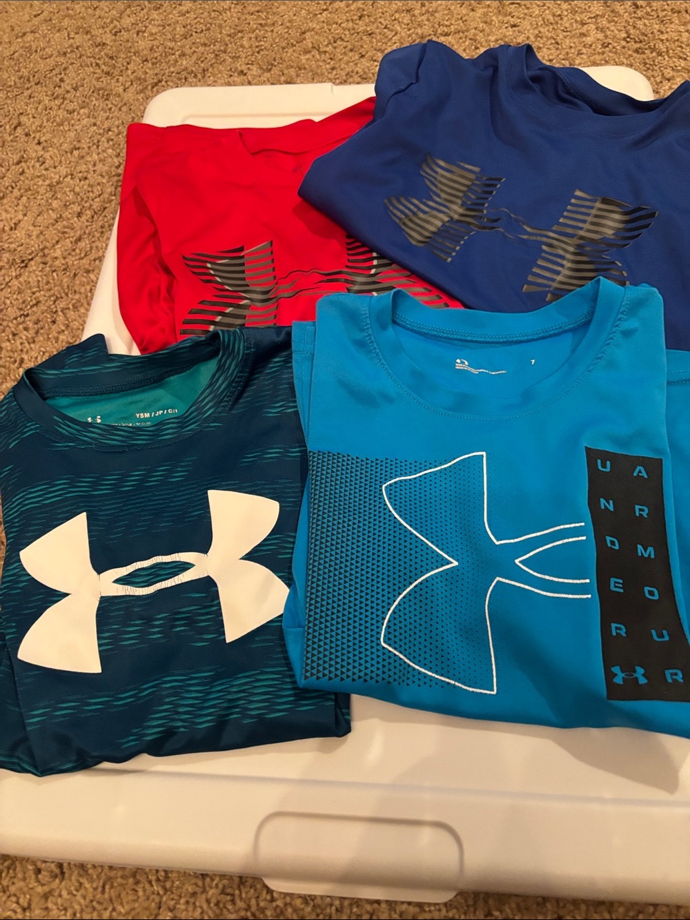 Under Armour Kids Short Sleeve 4 Tees - Blue, Red, Teal, Navy Size Youth Small